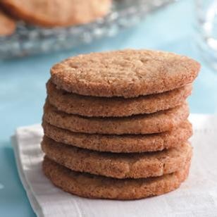 Pecan-cinnamon wafers