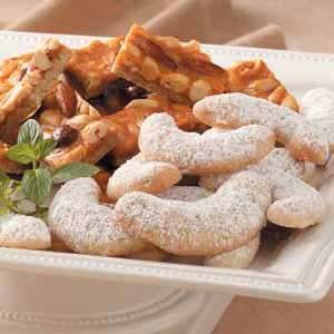 Pecan crescent cookies