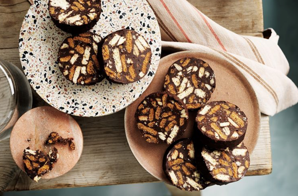 Pecan, dark chocolate and Biscoff hedgehog slice