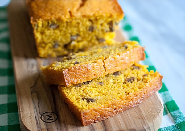 Pecan-ginger carrot quick bread