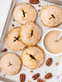 Pecan hand pies