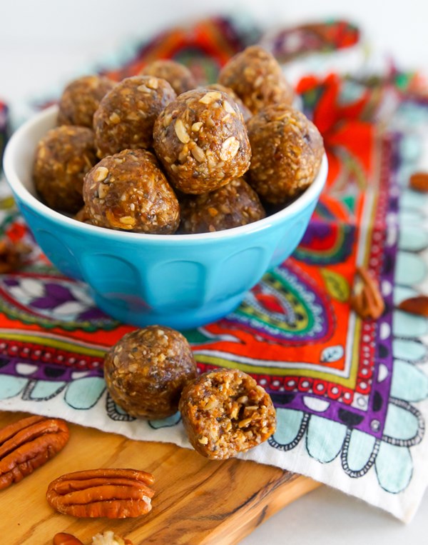 Pecan pie energy balls