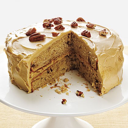 Pecan spice cake with maple frosting