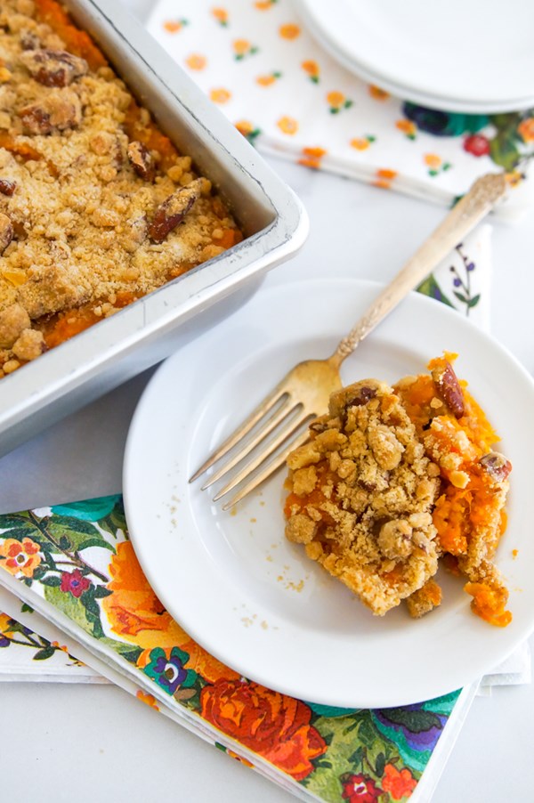 Pecan streusel sweet potato casserole