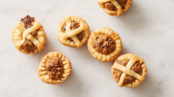 Pecan tassies