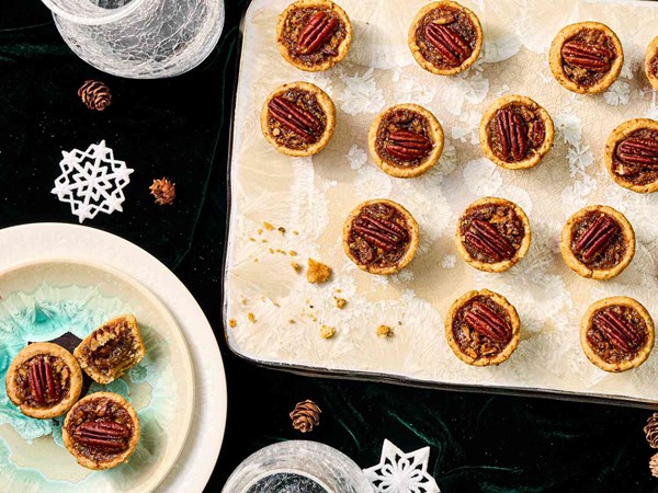 Pecan tassies