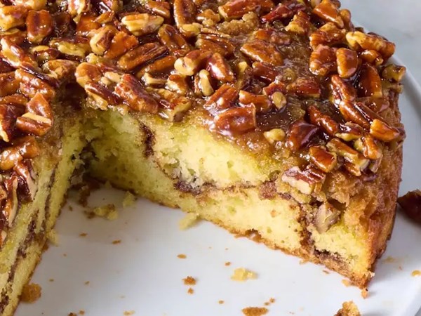 Pecan upside-down cake
