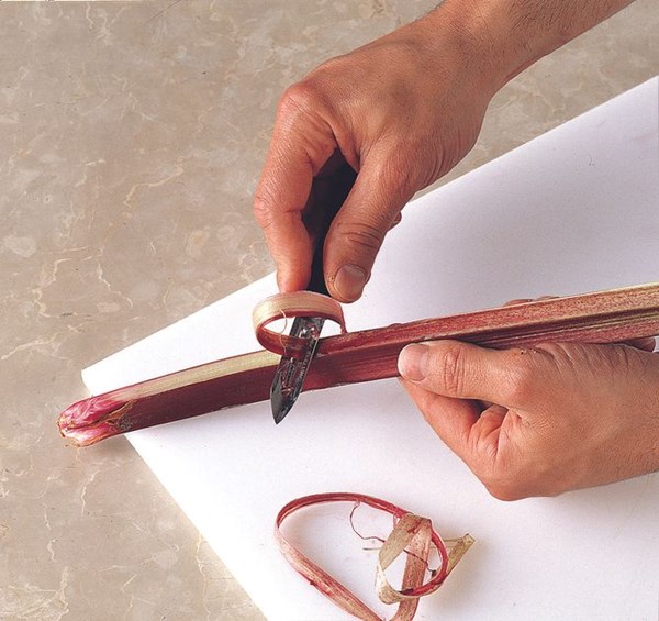 Peeling rhubarb