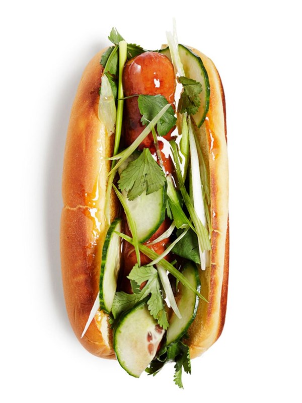 Peking-style hot dogs 