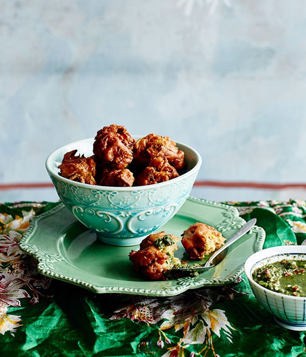 Pekowrahs with coriander and mint chutney