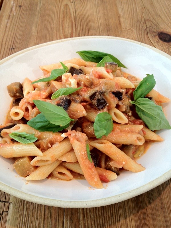 Penne with aubergine, tomato, chilli and feta