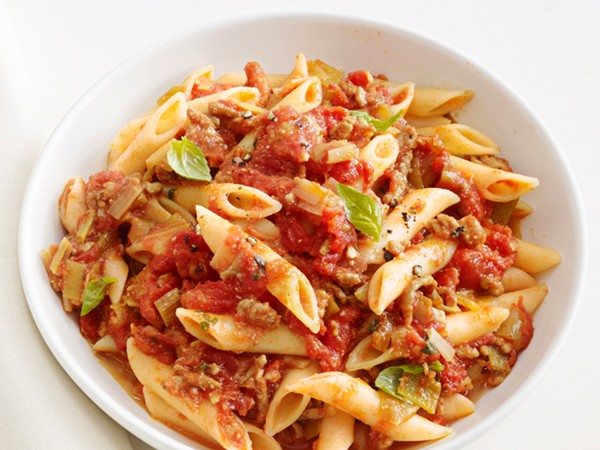 Penne with turkey ragù