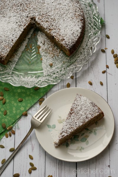Pepita cake with Mexican chocolate and tequila