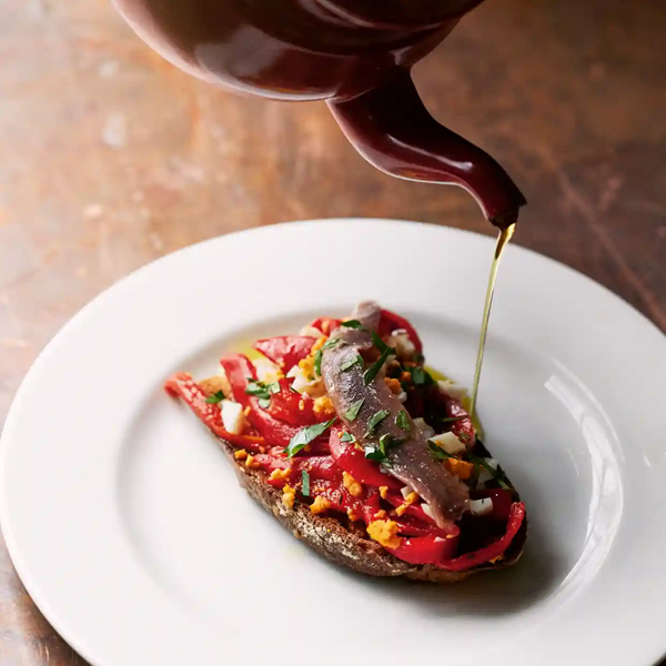 Pepper, anchovy and chopped egg