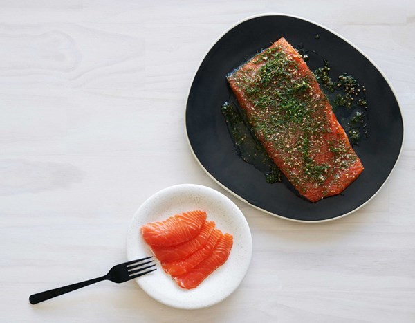 Peppered aroma salmon