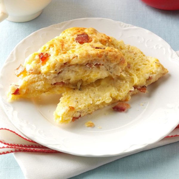 Peppered bacon and cheese scones