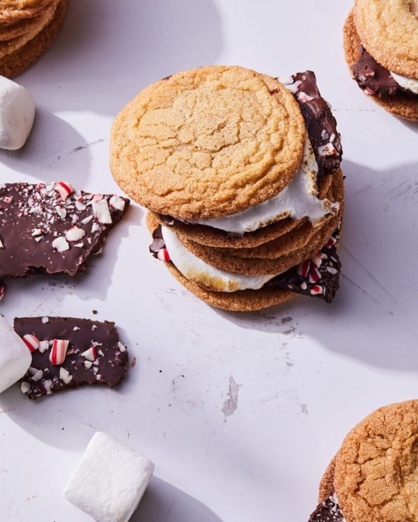 Peppermint bark s'mookies