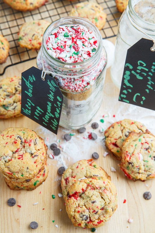 Peppermint candy cane chocolate chip cookies in a jar