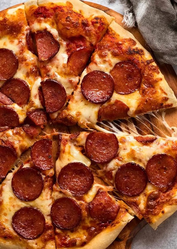 Pepperoni pizza