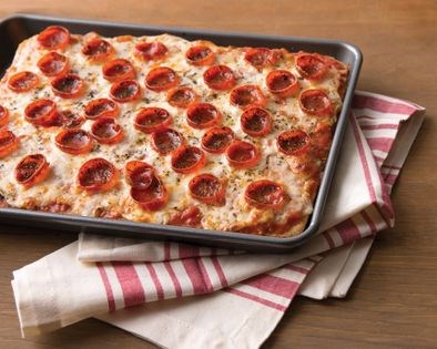 Pepperoni [pizza]
