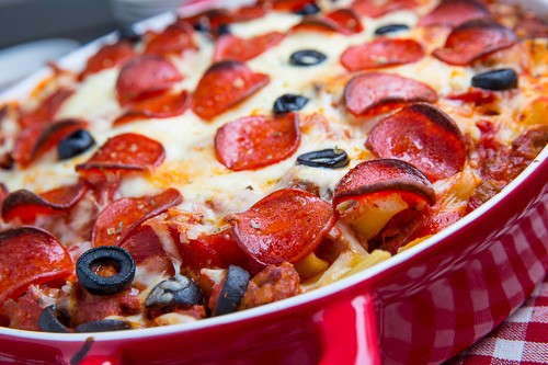 Pepperoni pizza casserole