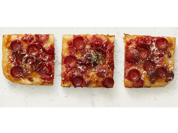 Pepperoni pizza with hot honey 