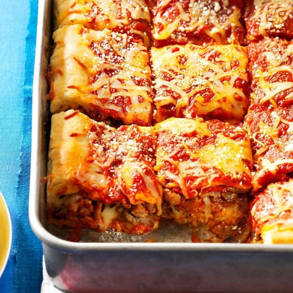 Pepperoni-sausage stuffed pizza