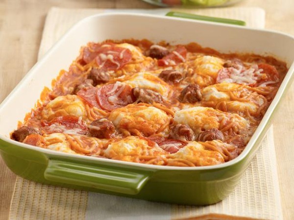 Pepperoni spaghetti bake