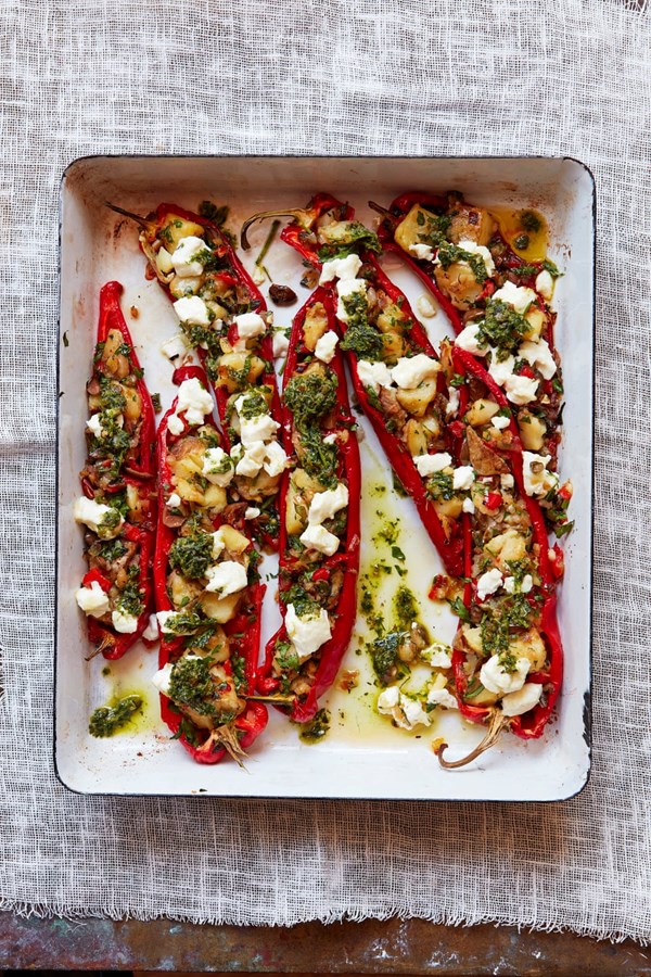 Peppers stuffed with olives and goat's cheese