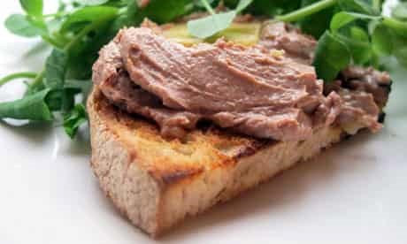 Perfect chicken liver pâté