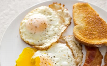 Perfect fried eggs