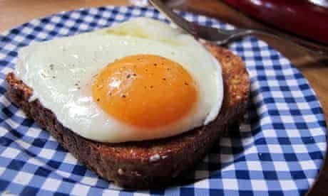 Perfect fried eggs