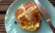 Perfect hot cross buns