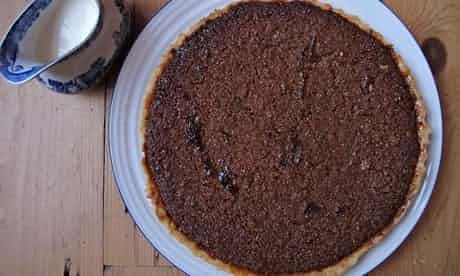 Perfect treacle tart
