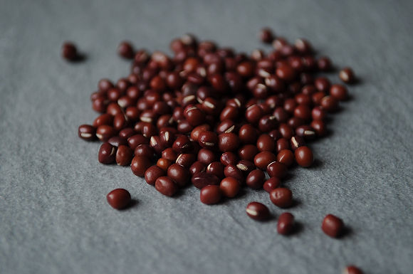 Perfumed adzuki beans and rice with bourbon and bacon