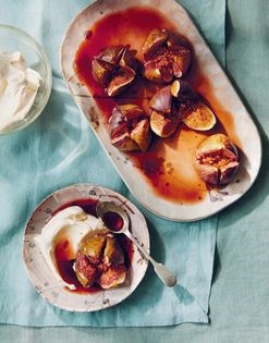 Perfumed roast figs