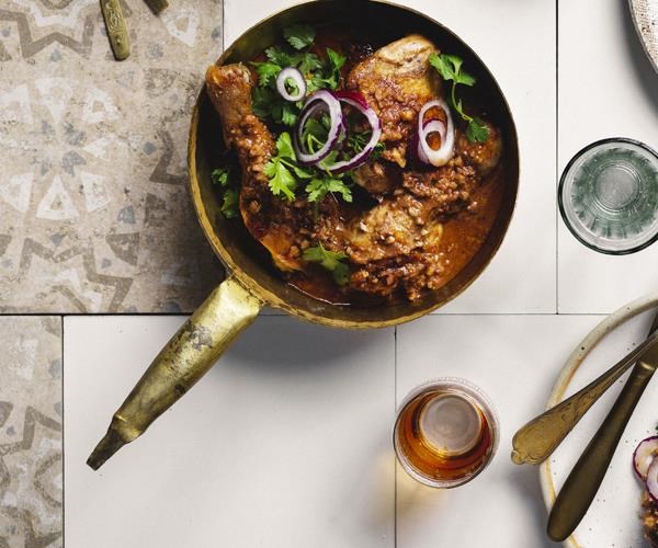 Persian chicken (Fesenjan)