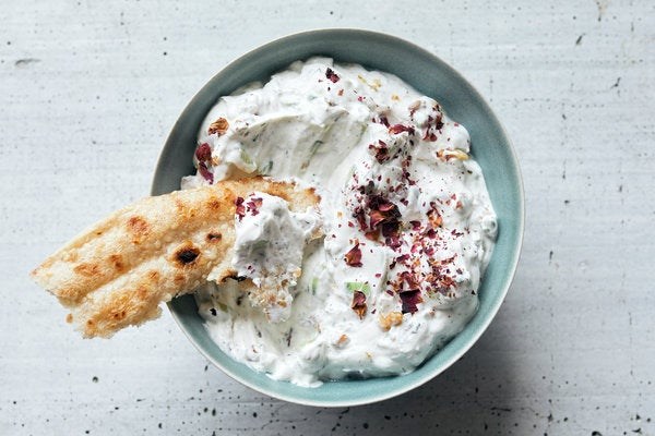 Persian cucumber and herb yogurt (Mast-o-khiar)