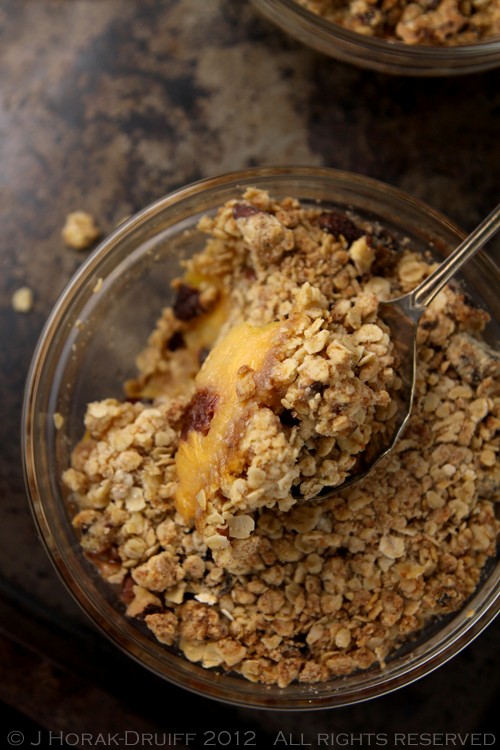 Persimmon and cranberry crisp