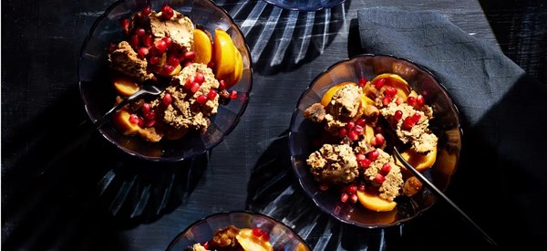 Persimmon-fig crisp