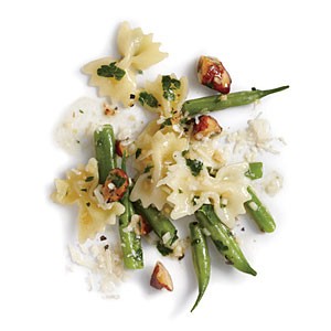 Pesto and almond farfalle