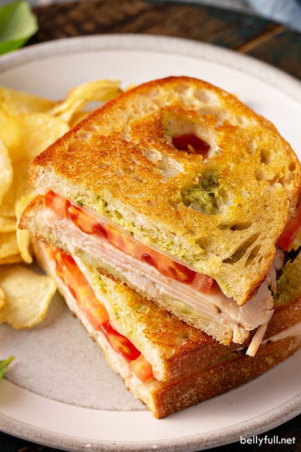 Pesto grilled cheese sandwich