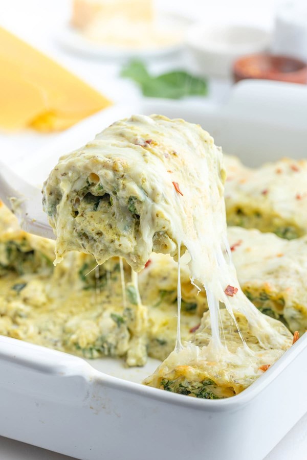 Pesto lasagna rolls