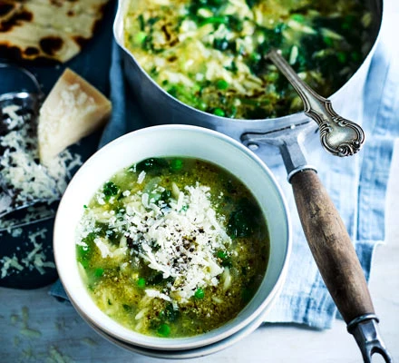 Pesto minestrone