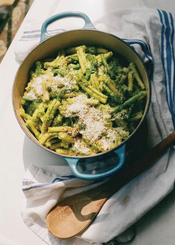 Pesto pasta & green beans
