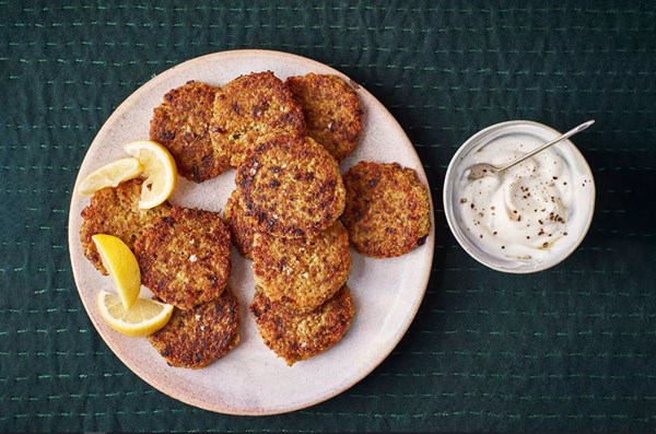 Pesto quinoa fritters