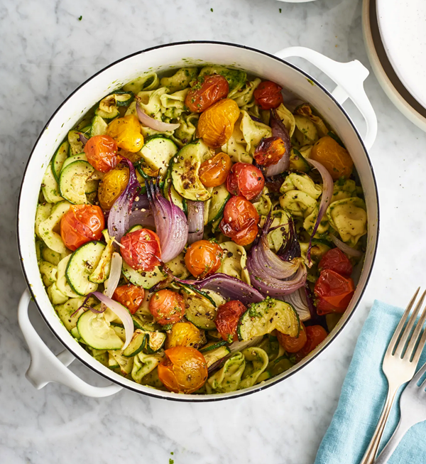 Pesto tortellini with roasted vegetables