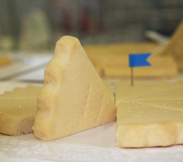 Petticoat tail shortbread