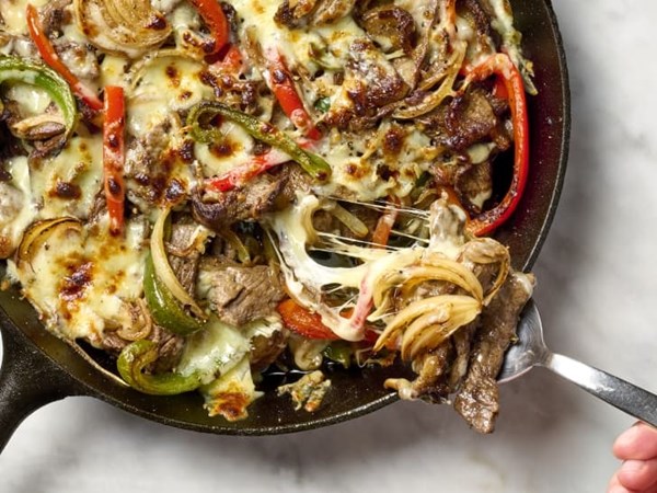 Philly cheesesteak skillet
