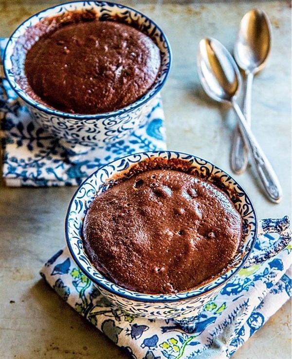 Pia's famous chocolate brownie mug cake